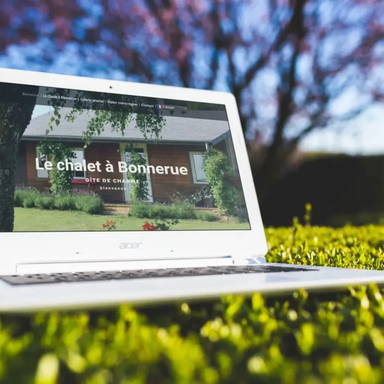 Creation site internet Gite Bonnerue Agence Creatifweb